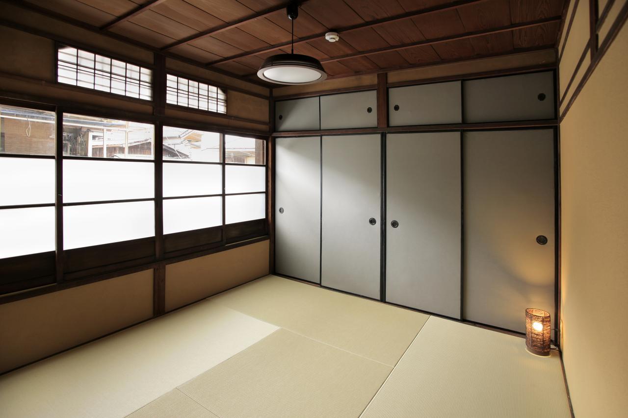 Kiyomizuan 清水庵 車庫2台可 ビフォアアフターの匠 坂田基禎さん改築の京町家 Hotel Kyoto Bagian luar foto